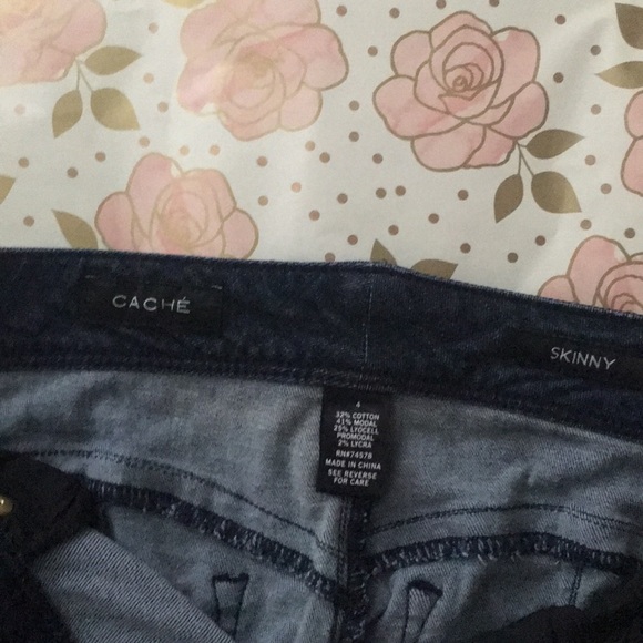 Cache jeans - Picture 3 of 4